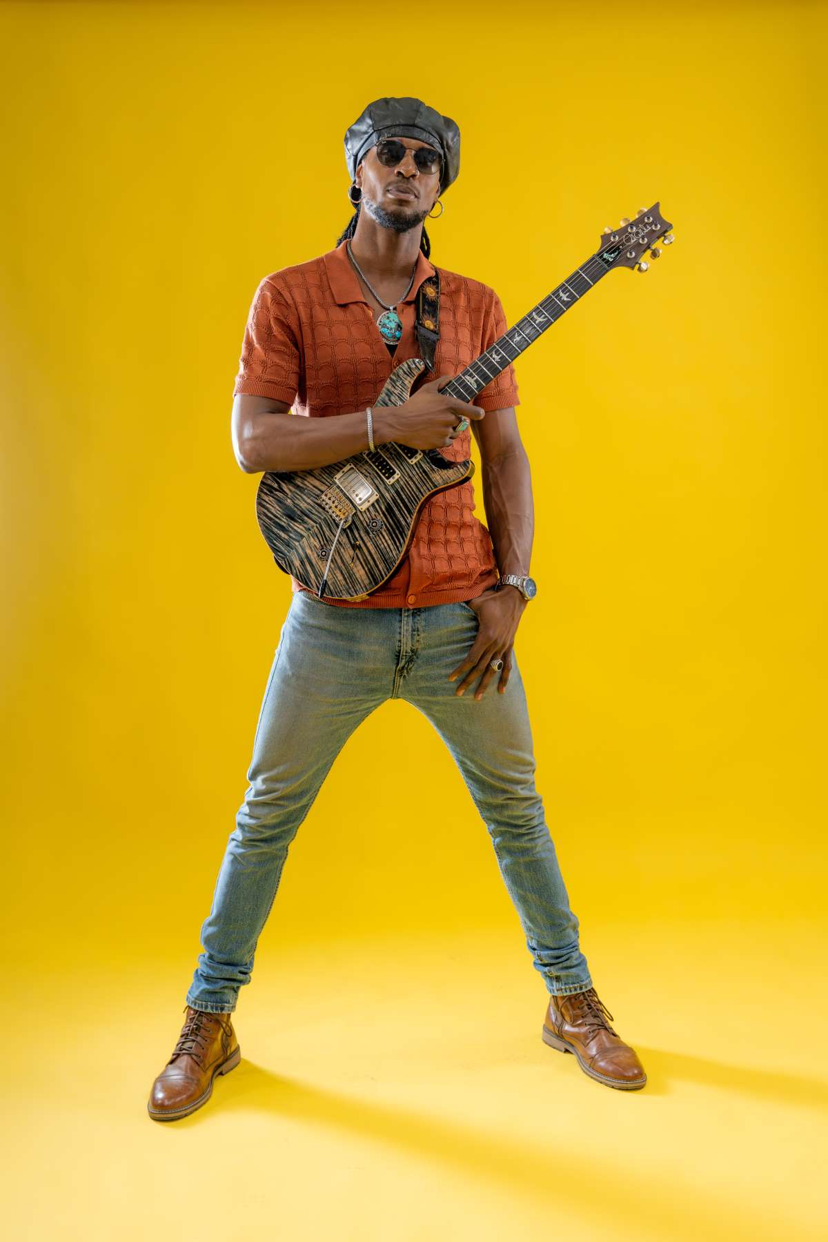 SUNDAY SERENADES: OMARI BANKS