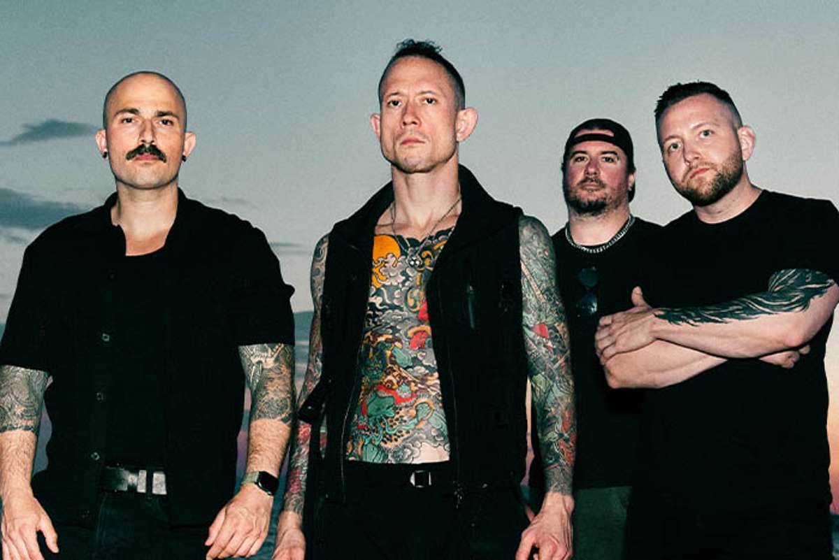 TRIVIUM: CROWN IN THE GRAVE WORLD TOUR