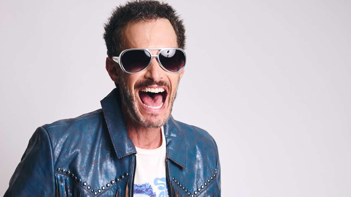 JOSH WOLF - Friday, August 21st 9:30pm