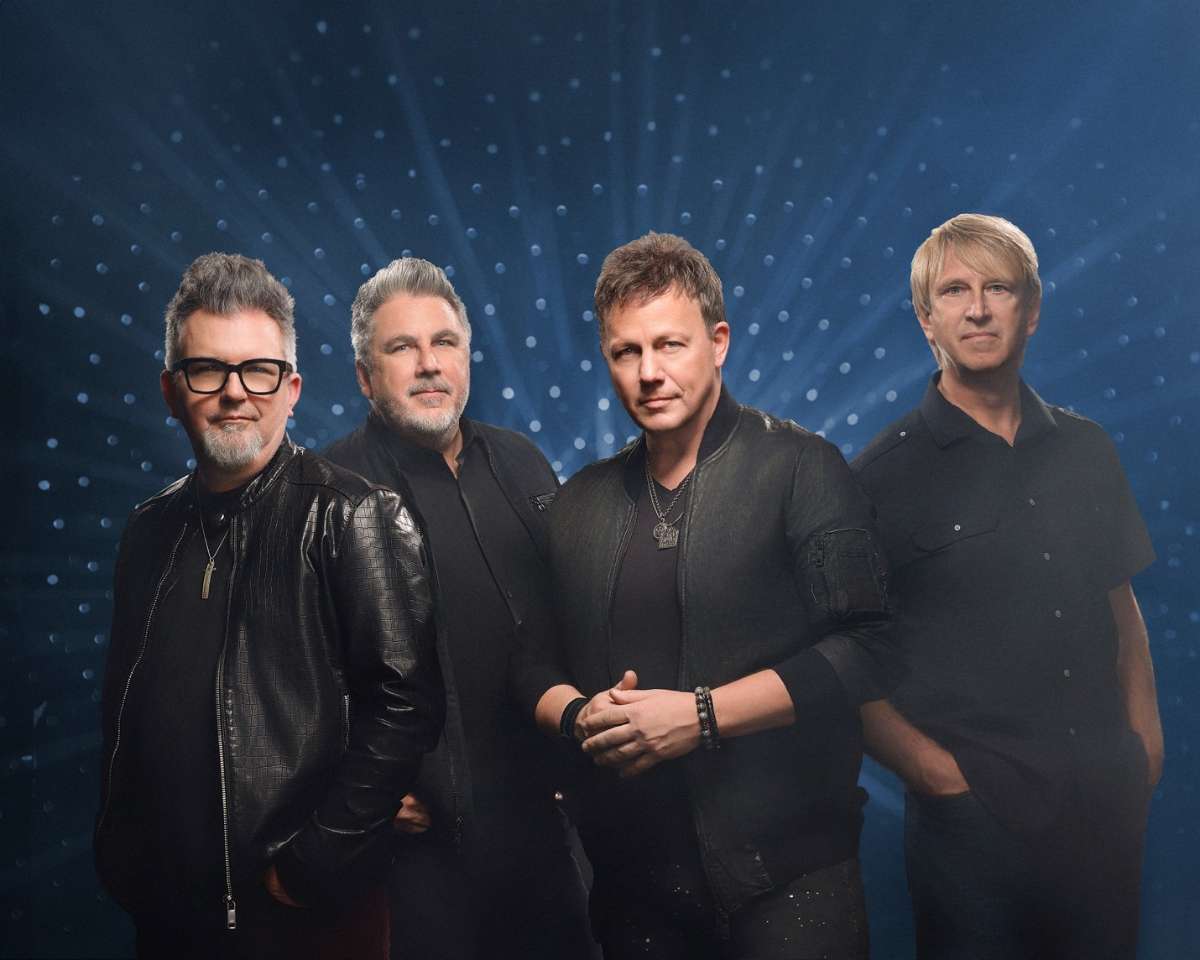 Lonestar in Concert