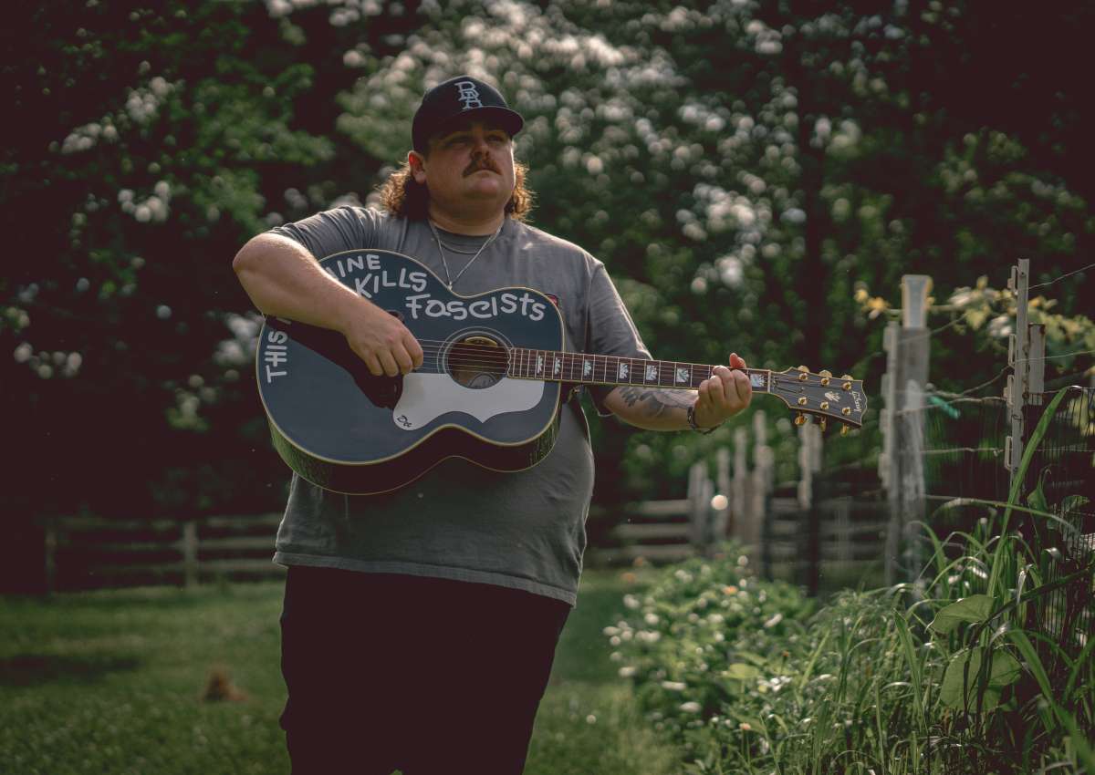 SOLD OUT Crossroads Presents Bryan Andrews