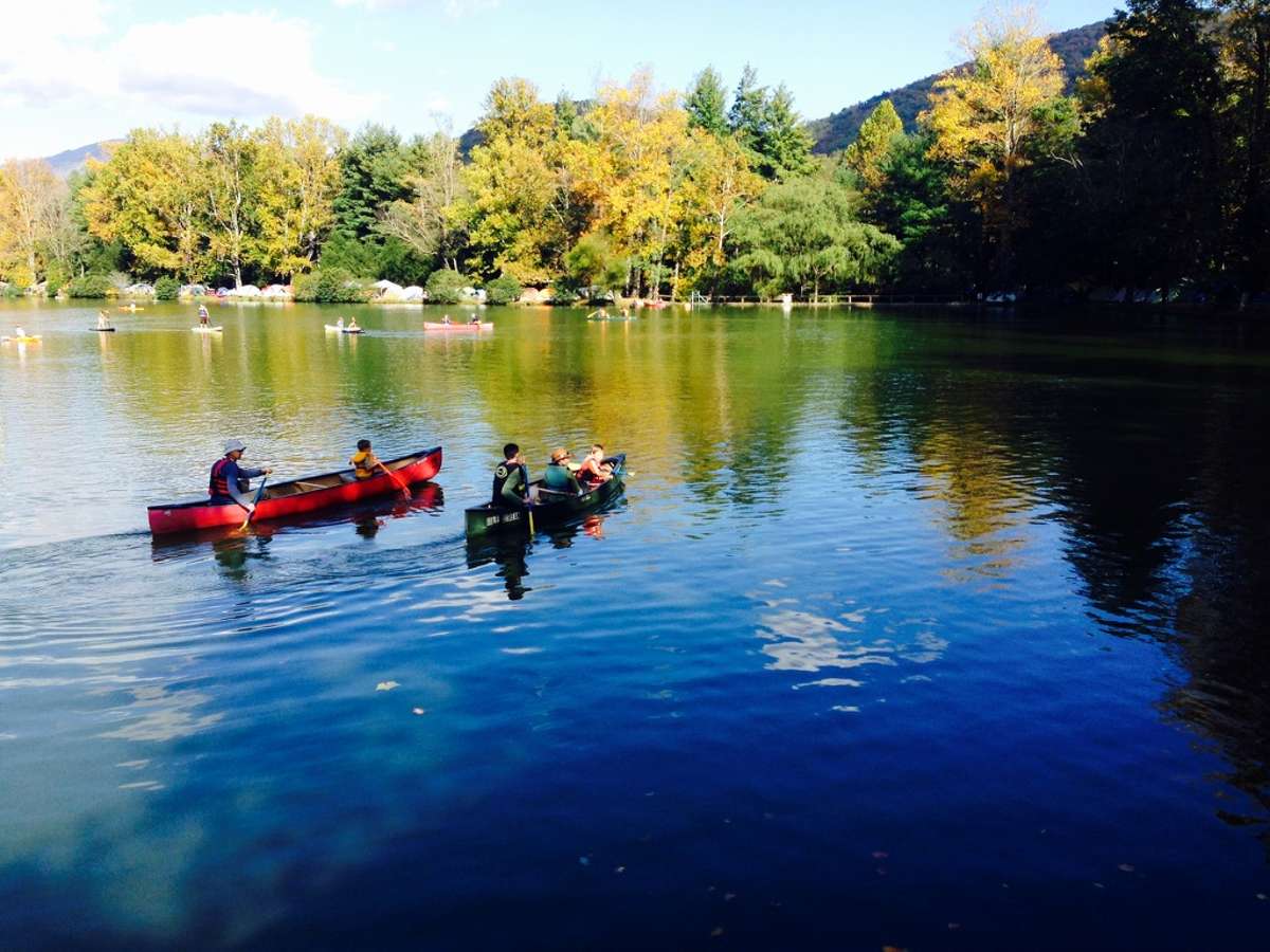DAY TRIPPER - Lake Eden Reunion
