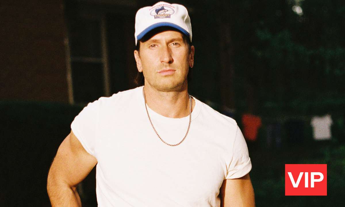 RUSSELL DICKERSON VIP Packages