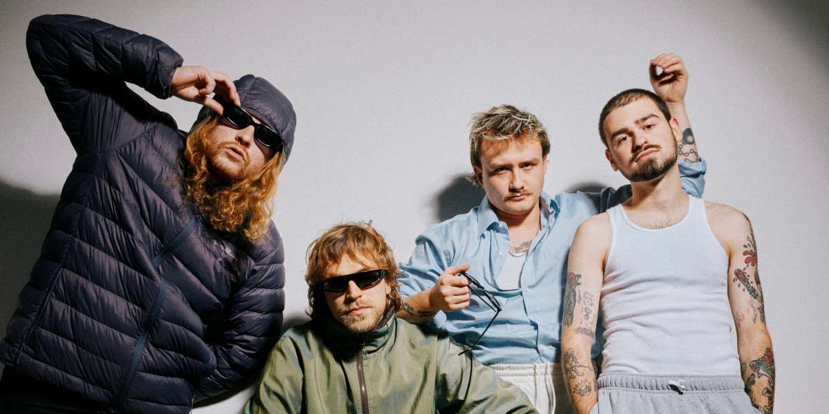 Show poster for “Lip Critic”