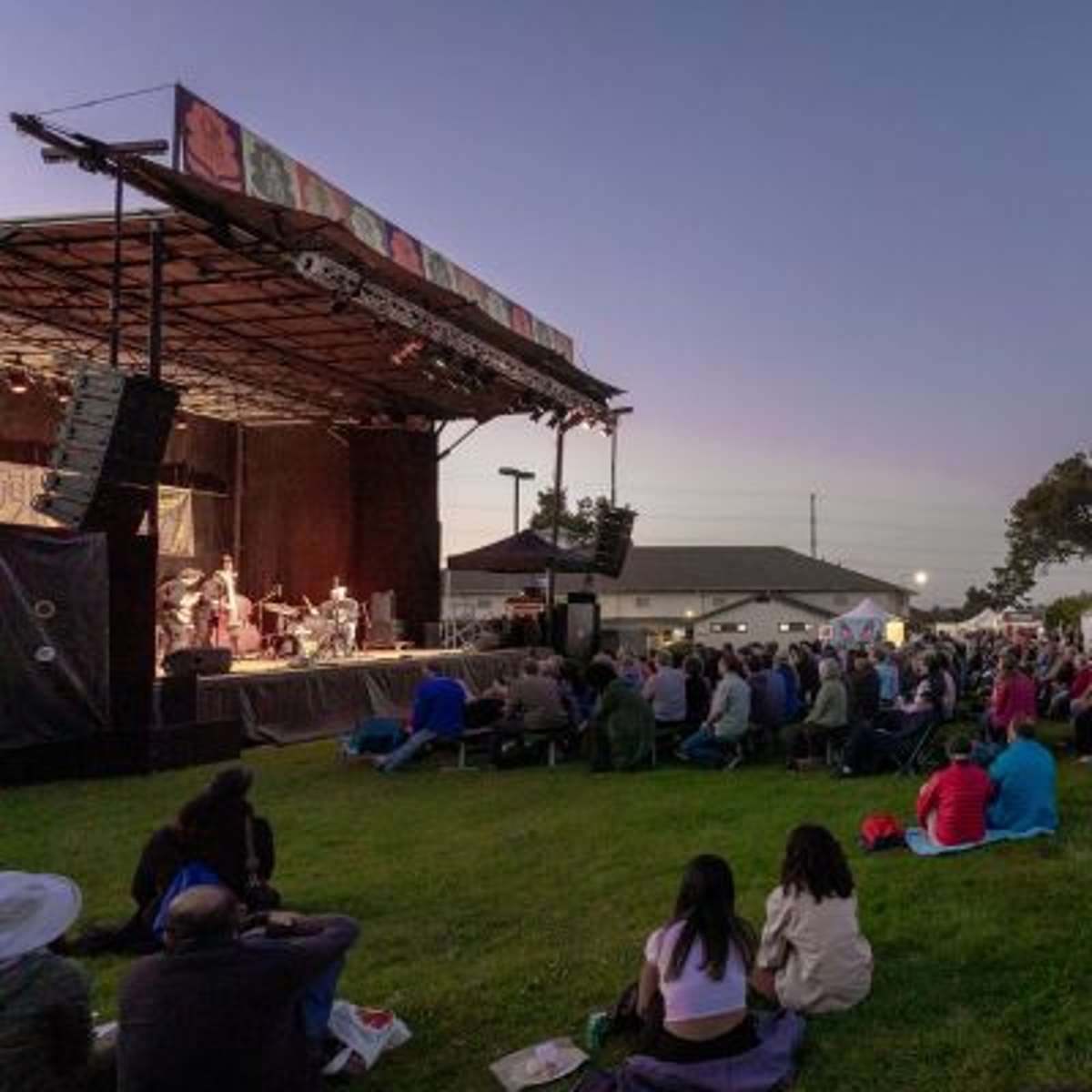 FRIDAY GROUNDS TICKET (no Arena Access)