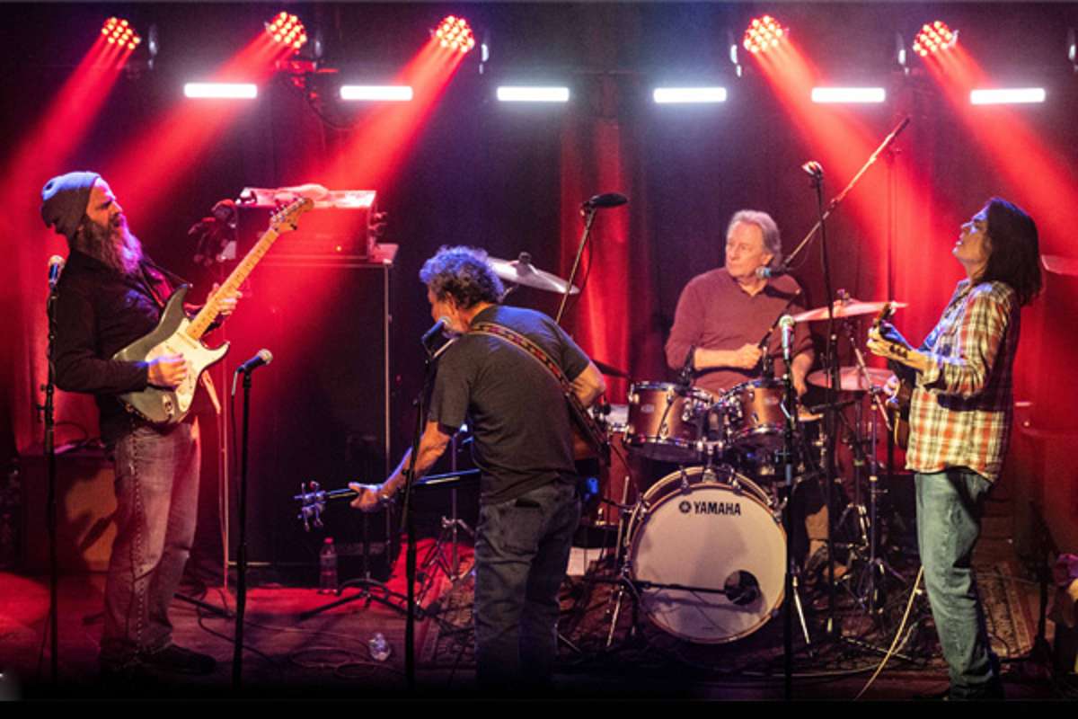 Broken Arrow - The Music of Neil Young