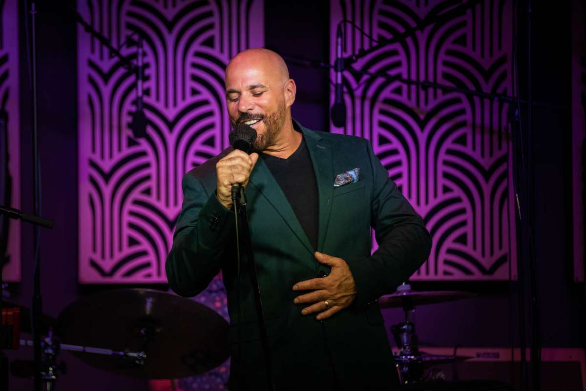 Greg Farnese - Pop Goes The Standards