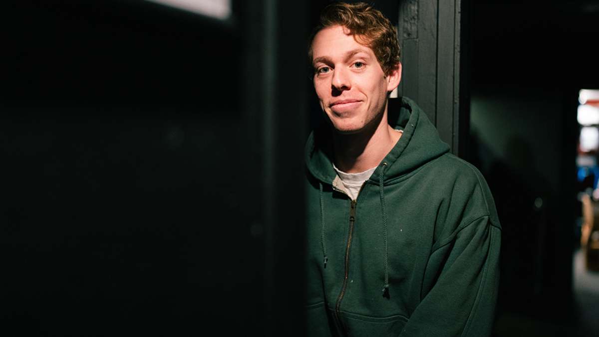 LUCAS ZELNICK - Friday, October 2nd 7:00pm
