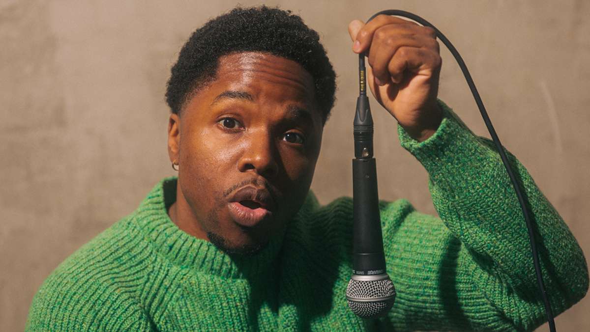 DENNY LOVE: SHOW LOVE TOUR - Friday, August  28th 7:00pm