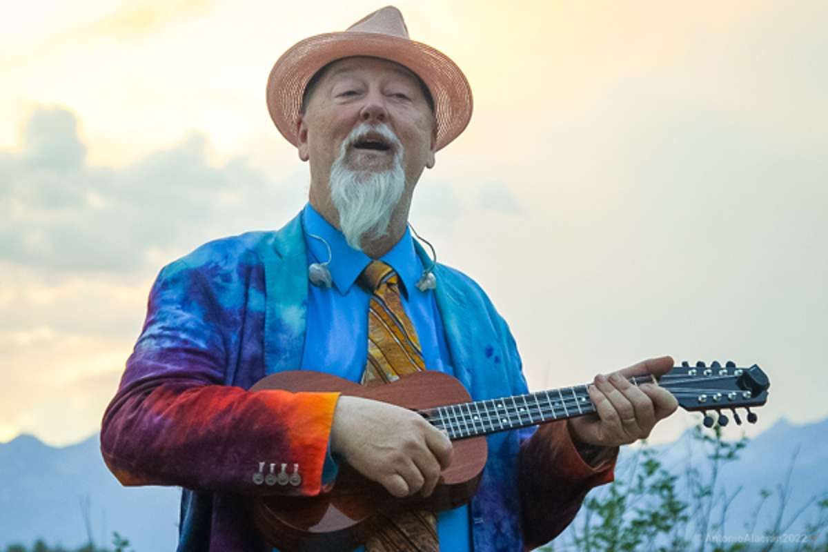 Shinyribs