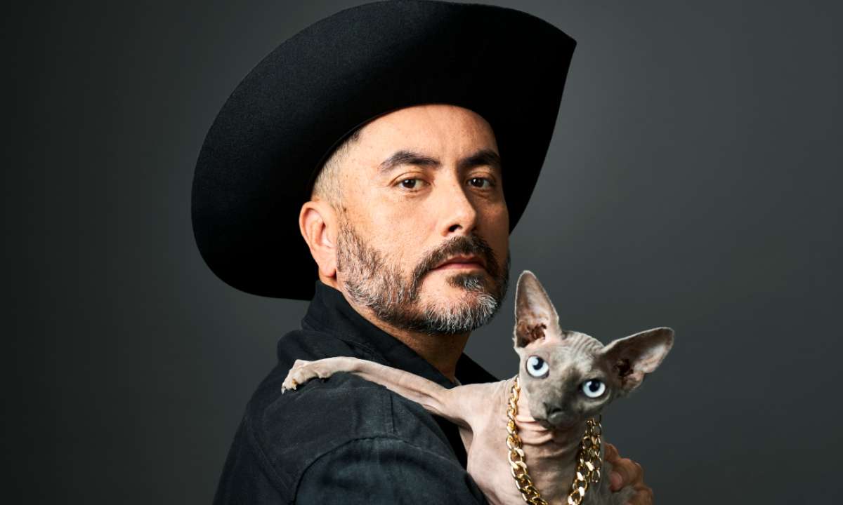 ALFRED ROBLES
