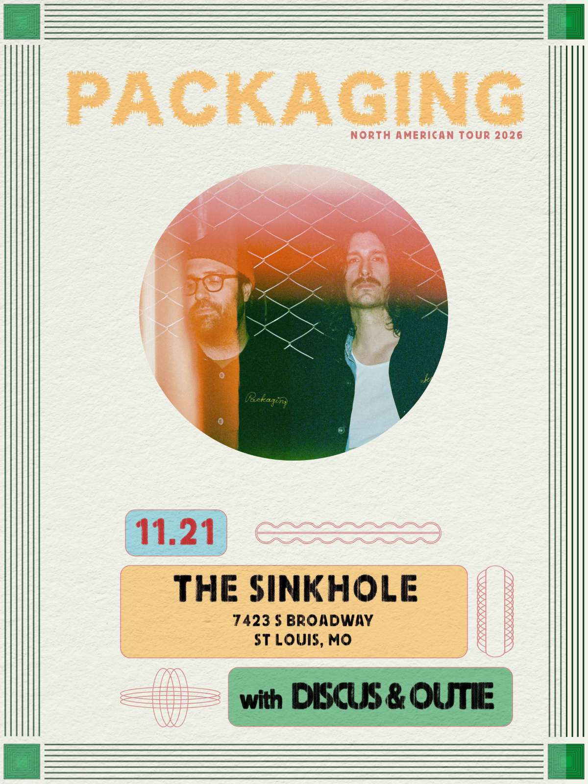 Packaging w/ Discus, Outie