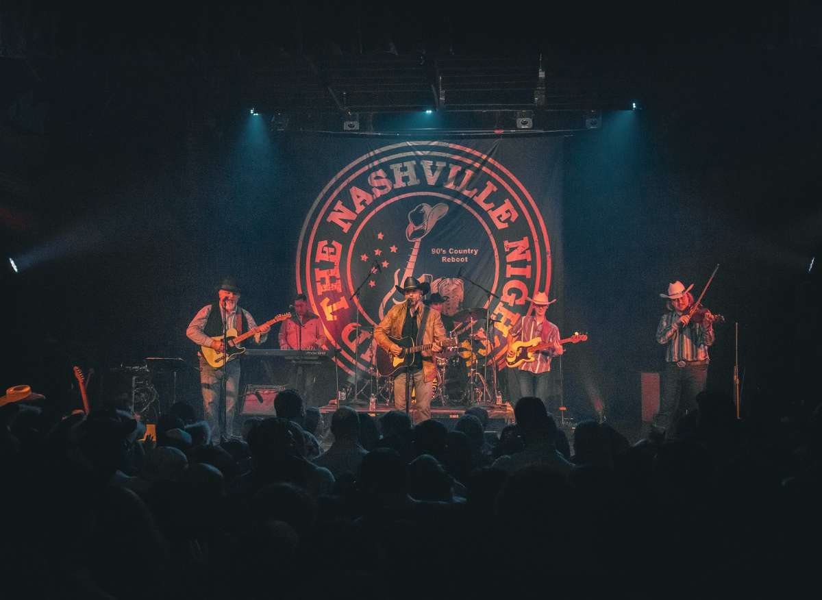 The Nashville Nights Band: The Ultimate 90's Country Experience