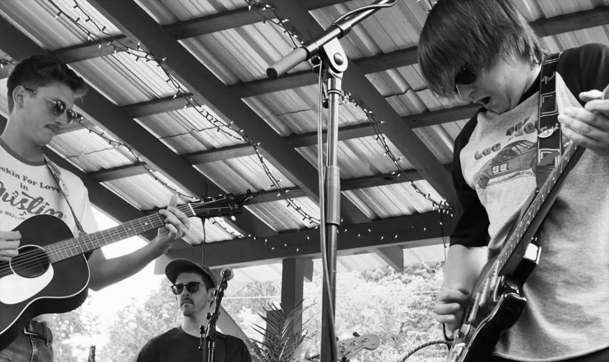 PATIO SHOW: Beer and Loathing