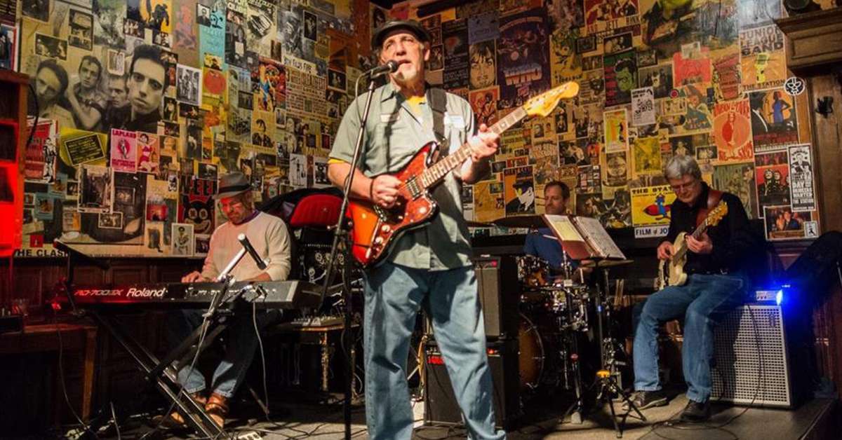Lee Gildersleeve & The Bad Dogs